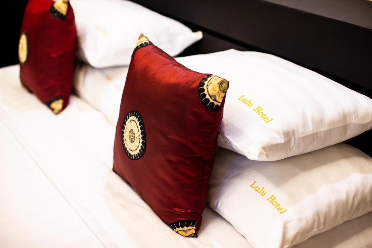 Lulu Hotel Ratsada Екстер'єр фото